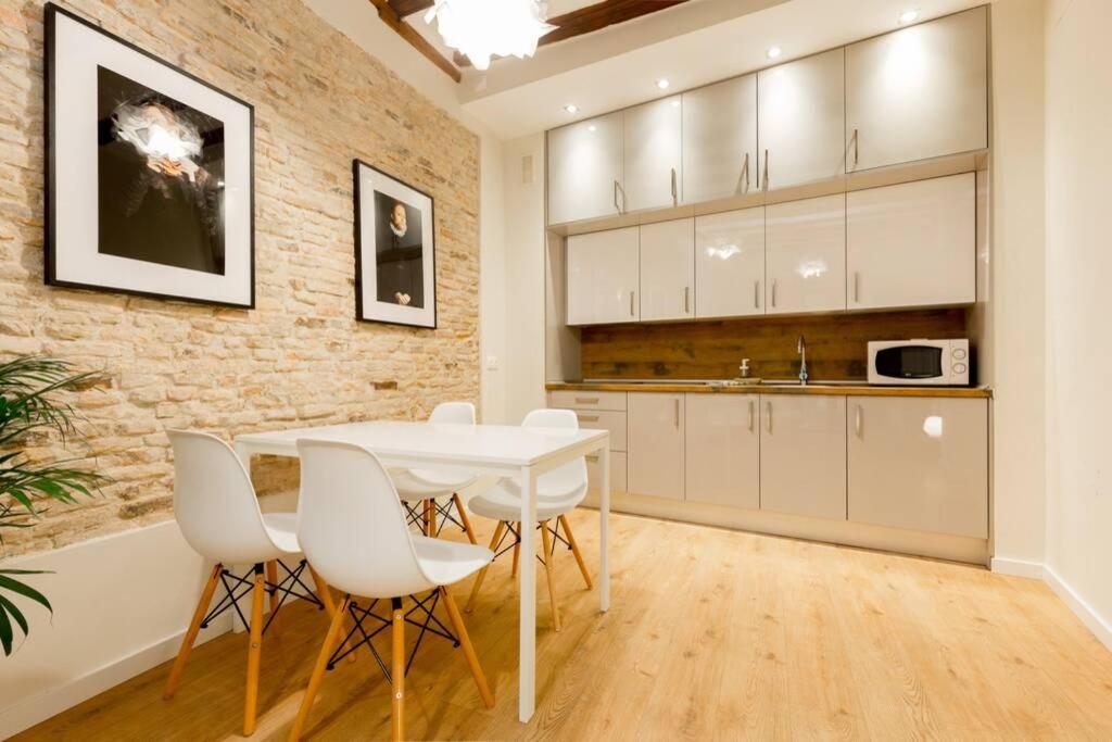 CASTA 1 - Apartamento céntrico de 1 dormitorio con opción de garaje Zaragoza Exterior foto