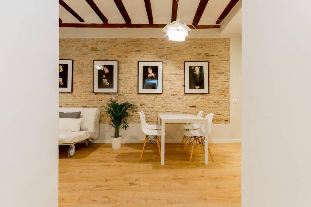 CASTA 1 - Apartamento céntrico de 1 dormitorio con opción de garaje Zaragoza Exterior foto