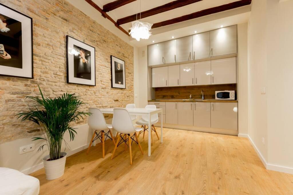 CASTA 1 - Apartamento céntrico de 1 dormitorio con opción de garaje Zaragoza Exterior foto